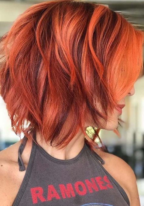 Red Bob Hair, Cheveux Oranges, Short Red Hair, Bright Red Hair, Bob Hairstyles For Fine Hair, Trendy Hair Color, Cute Hairstyles For Short Hair, Red Hair Color, Long Bob