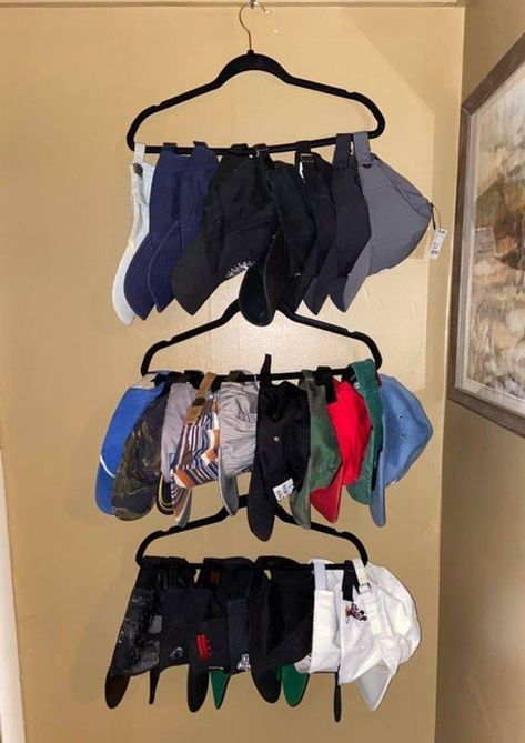 Be Unrecognizable, Small Closet Hacks, Clothing Rack Bedroom, Diy Closet Doors, Hat Shelf, Cap Organizer, Kitchen Wrap, Closet Hacks, Stationary Organization