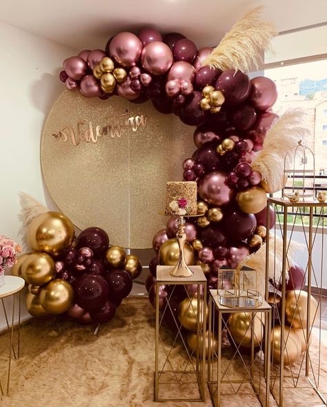 Decoration Ideas Birthday, Balloon Decoration Ideas, Party Event Decor, Ideas Birthday Party, Deco Ballon, 40th Birthday Party Decorations, Simple Birthday Decorations, Diy Balloon Decorations, Birthday Party Theme Decorations