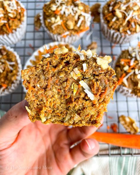 CARROT CAKE PROTEIN MUFFINS (VEGAN) - Nutritionist Mom Vegan Muffins Healthy, Gluten Free Carrot Muffins, Protein Powder Muffins, Vegan Carrot Cake Muffins, Vegan Carrot Muffins, Carrot Cake Protein, Healthy Carrot Muffins, Muffin Vegan, Carrot Cake Bread