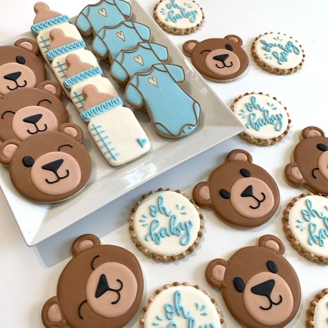 "Its a Boy" Teddy Bear Baby Shower | Kelley Hart | Flickr Chocolate For Baby Boy, Teddy Bear Cookies Baby Shower Boys, Bear Baby Shower Desserts, Teddy Bear Cookies Decorated, We Can Bearly Wait Cookies, Teddy Bear Baby Shower Cookies, Baby Shower Nails Boy, Baby Shower Cookies Neutral, Baby Shower Sheet Cakes