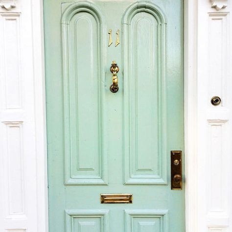 Seafoam Green Door | One of our favorite aspects of the Holy City is the array of gorgeous street front doors—arguably the most charming of their kind in the South. Here, readers share Instagram snaps of beautiful Charleston doors. Share your photos with us by tagging @southernlivingmag or using #southernliving for a chance to be featured on SouthernLiving.com. Charleston Green, Green Front Door, Grey Front Doors, Wooden Double Doors, Green Front Doors, Blue Front Door, Front Door Paint Colors, Brown Doors, Door Paint Colors