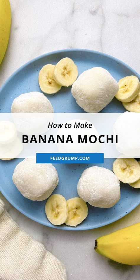 This Banana Mochi Recipe consists of sweet bananas wrapped in a thin layer of homemade, soft mochi. Mochi can be made in the microwave or on the stovetop using only four ingredients: glutinous rice flour, cornstarch, sugar, and water. Asian Recipes Dessert, Home Made Mochi, Easy Mochi Recipe Simple, Banana Mochi Recipe, Microwave Mochi Recipe, Japanese Snacks Recipe, Mochi Recipe Easy, Glutinous Rice Flour Recipes, Vanilla Mochi