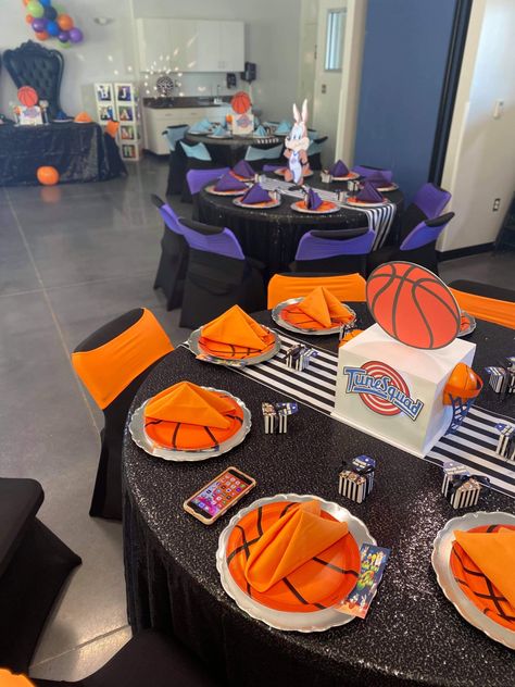 Black sequins tablecloths with colorful chair bands and matching napkins. Basketball Theme Baby Shower, Space Jam Theme, Basketball Themed Birthday Party, Basketball Baby Shower, Space Jams, Baby Birthday Party Theme, Basketball Theme Party, Baby Shower Party Themes, Basketball Baby