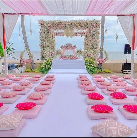 Anand Karaj Decor, Sikh Wedding Decor, Indian Beach Wedding, Unique Decor Ideas, Anand Karaj, Wedding Decor Photos, Mandap Decor, Wedding Planning Decor, Cancun Wedding