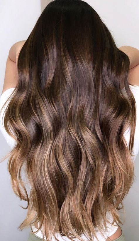 Long Thick Brown Hair With Highlights, Hair Frosting 2022 Brunette, Root Shadow Brunette To Blonde, Dark Brunette Balayage Hair Caramel Ombre Chocolate Brown Short Hair, Ombre Hair Color For Dark Brown Hair, Warmer Balayage, Hair Summer 2023, Balayage Summer, Subtle Blonde