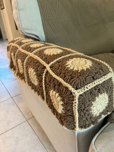 Crochet sofa arm cover Crochet Sofa Cover, Crochet Arm Rest Cover Free Pattern, Crochet Couch Cover, Crochet Arm Rest Cover, Crochet Armrest Cover Patterns Free, Crochet Armrest Cover Patterns, Sofa Crochet Cover, Crochet Sofa Arm Covers, Crochet Couch Arm Covers