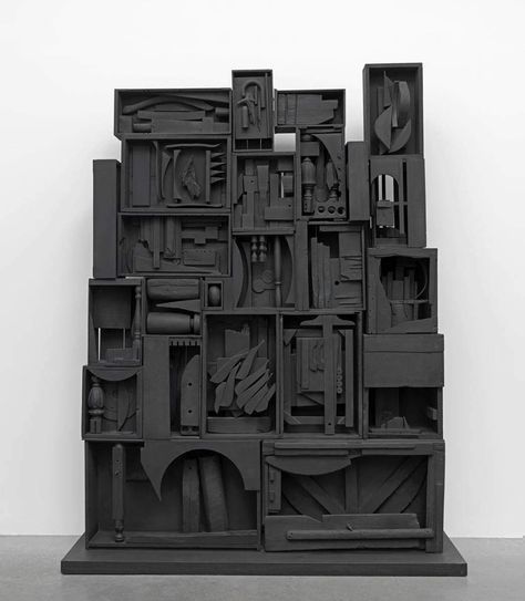 Get to Know American Artist Louise Nevelson (9 Modern Sculptures) Louise Nevelson Art, Gcse Artist Research, Dinner Painting, Cardboard Texture, Louise Nevelson, Women Artist, Joseph Cornell, Art A Level, Art Masterpieces