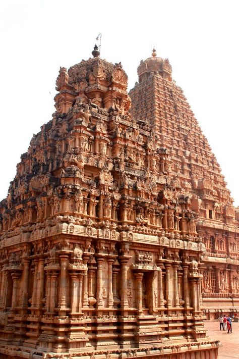 The Ornamental Towers in the Ancient Brihadisvara Temple in Thanjavur, India. Editorial Image - Image of hindu, brick: 110399240 Brihadisvara Temple, Chola Temples, India Photo, India Architecture, Temple Ruins, Brick Exterior, Hampi, Indian Temple, Heritage Center