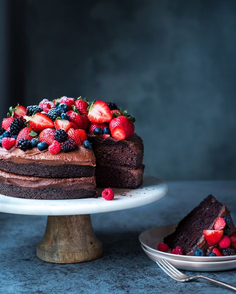 Sweet Potato Frosting, Food Photography Cake, Rainbow Plant Life, Dessert Photography, Cake Photography, Food Photography Tips, Oreo Cake, Food Photographer, Cake Decorating Tips