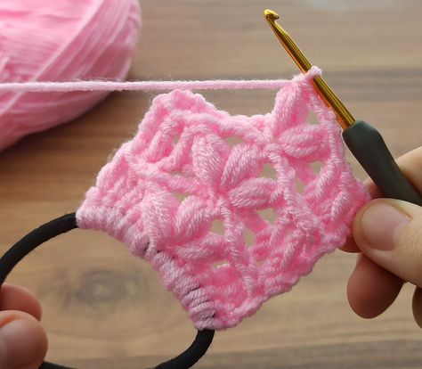 very easy crochet modern hair band accessory making | costume accessory, crocheting | very easy crochet modern hair band accessory making | By Nurgül İle El Sanatları Crochet Hair Accessories Free Pattern Head Bands, Crochet Hair Accessories Free Pattern, Hair Ties Tutorial, Crochet Modern, Very Easy Crochet, Bandeau Au Crochet, Crochet Hairband, Crochet Bowl, Crochet Bows