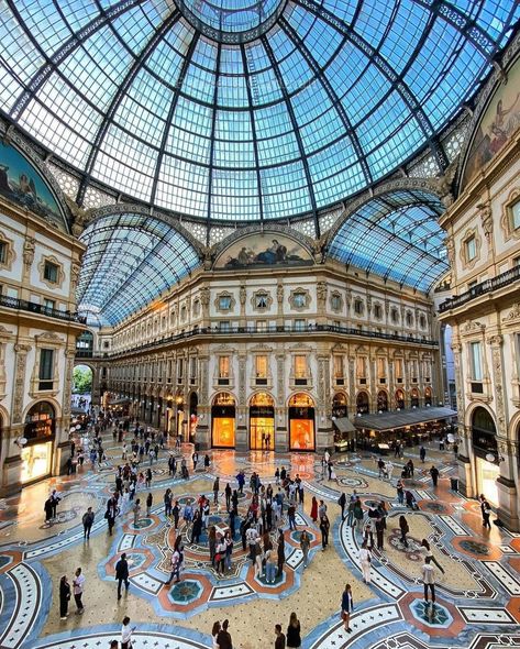 The Galleria Vittorio Emanuele II in Milan, Italy 🇮🇹 was designed in the neo-Renaissance style by architect Giuseppe Mengoni and opened in 1877 Milan Galleria Vittorio Emanuele, Streets Photography, Palace Architecture, Pattern Language, City Streets Photography, Travel Things, Budget Hotel, Honeymoon Destinations, Ancient Cultures