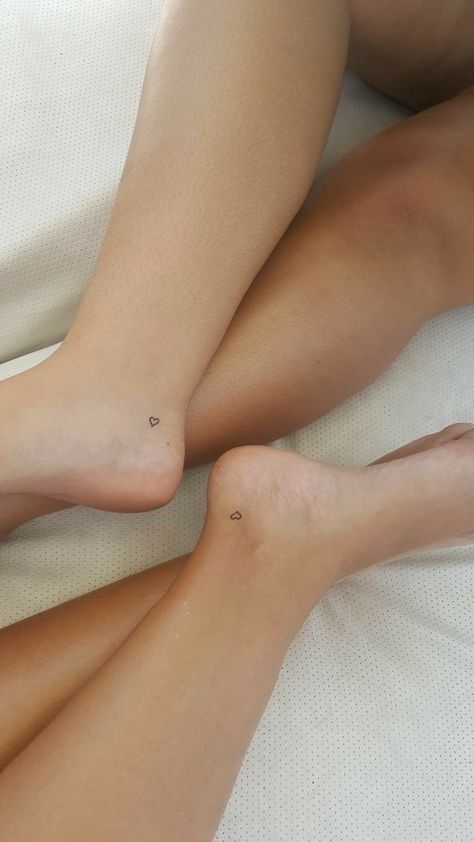 Tiny Hidden Tattoos, Heel Tattoo, Small Hidden Tattoos, Pretty Tattoo Ideas, Heel Tattoos, Tiny Heart Tattoos, Tiny Wrist Tattoos, Pretty Tattoo, Bestie Tattoo