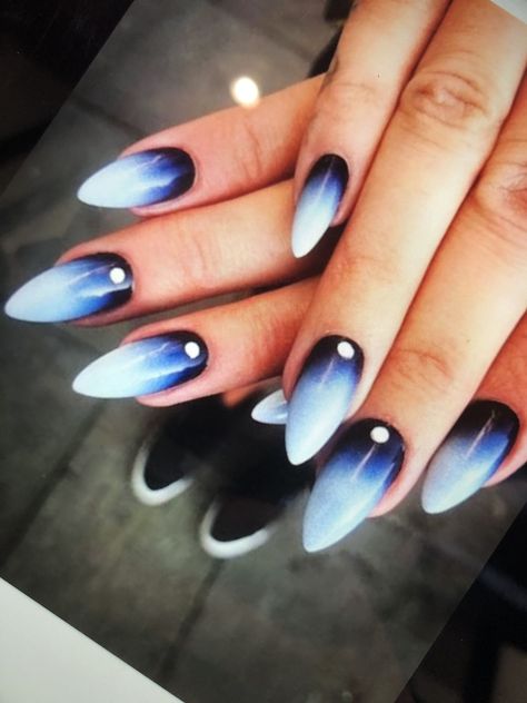 Black Blue White Nails, Navy Ombre Nails, Blue And White Nails Acrylic, Nails Sharp, Light Blue Nail Designs, Almond Stiletto, Blue Ombre Nails, Ombre Acrylic, Blue And White Nails