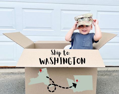 PCA announcement/moving announcement ideas for families with babies/ toddlers ❤️ Move Announcement Ideas, Pcs Moving Announcement Ideas, Moving Announcement Ideas, Moving Announcement Photo, Air Force Families, Military Move, Robinson Family, Moving Photos, Va Beach