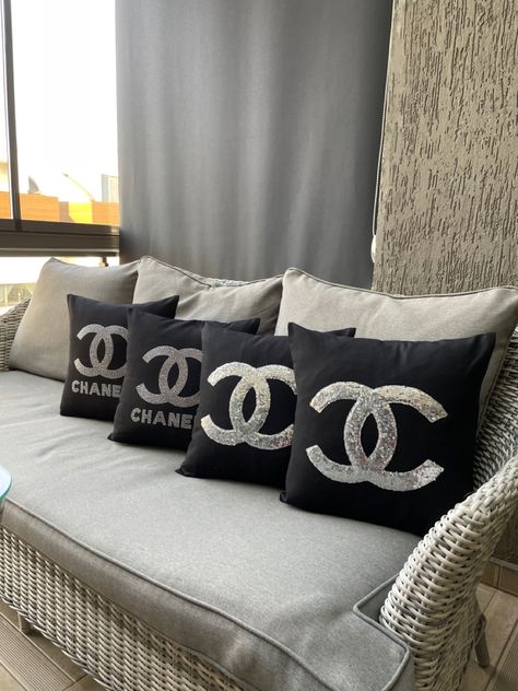 Time to relax on the couch!😍🖤 Whether you're looking for something to brighten up your space or a new way to decorate your bedroom or sofa, this pillow will do the trick. #luxury #luxuryhome #luxurydecor #luxurypillows #glamdecor #glamdecorating #glampillows #pillow #decoration #homedecor #livingroomdecor #bedroomdecor #homestyle #luxpillows #sequinpillow #sequin #america Chanel Pillow, Glam Pillows, Sequin Pillow, Luxury Pillows, Garden Pillows, Glam Decor, Time To Relax, Luxury Decor, Relax Time