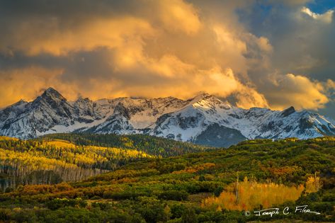 Dallas Divide, Ridgway, Colorado, USA. Image: Joseph C Filer Ridgway Colorado, Colorado Fall, Mountain Travel, Colorado Usa, Fly Fishing, Mount Everest, Bing Images, Fall Colors, Dallas