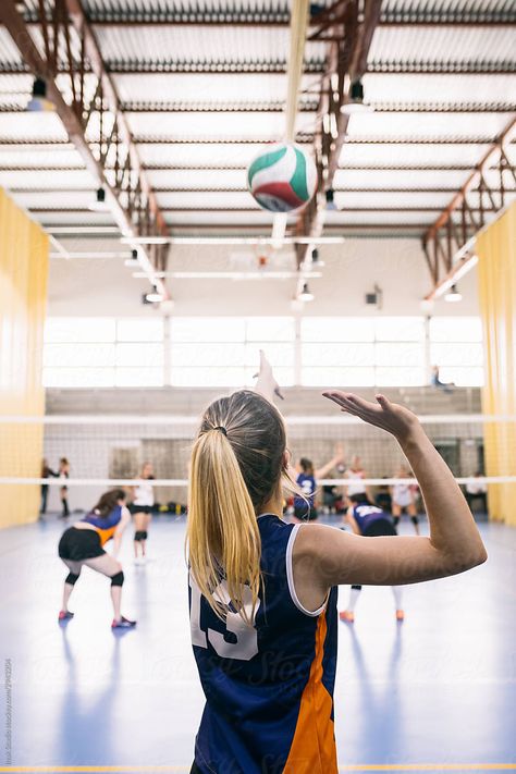 Over Hand Serve Volleyball, Serving A Volleyball, Serving In Volleyball, Serve Volleyball, Female Volleyball Player, Hand Ball, Girl Playing Volleyball, People Playing Volleyball On The Beach, Female Volleyball Players