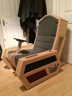 Elite Dangerous, Kerbal Space Program, Gamer Chair, Gaming Furniture, Car Furniture, Arcade Cabinet, Video Game Rooms, Office Chair Design, Pc Desk