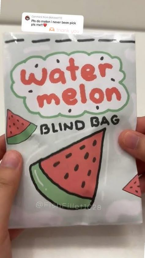 How To Make Blind Bags Tutorials, Paper Blind Bags Ideas, How To Make Blind Bags Diy, How To Make Cute Things, Cute Blind Bags, Diy Blind Bag Ideas, Blind Box Design, Blind Bag Ideas Paper Diy, How To Make Blind Bags