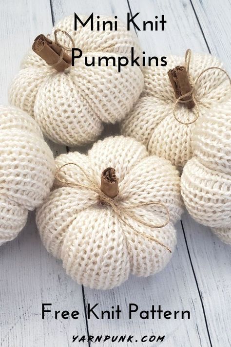 Learn how to get started with amigurumi in the knit pumpkins! Create your own cute little basic knit pumpkin doll with this free knitting pattern! t .. #Knitting #Knittingpatterns #knittingpatternsfree #knittingpatternsfobeginners #Knittingideas #knittingclothes #knittingprojects #knittingpatternsfree Knitted Pumpkins, Knit Pumpkins, Pumpkin Patterns Free, Halloween Knitting, Pumpkin Doll, Decorative Pumpkins, Diy Projektit, Fall Knitting, Pumpkin Fall Decor