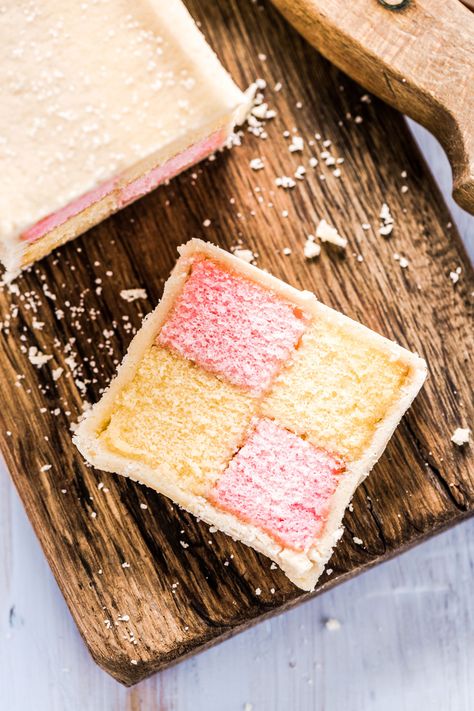 Bake Off Recipe: Paul Hollywood’s Mini Battenbergs Paul Hollywood Recipes, Battenberg Cake, Vegan Afternoon Tea, British Bake Off Recipes, Bake Off Recipes, Champagne Cake, Paul Hollywood, British Bake Off, British Baking