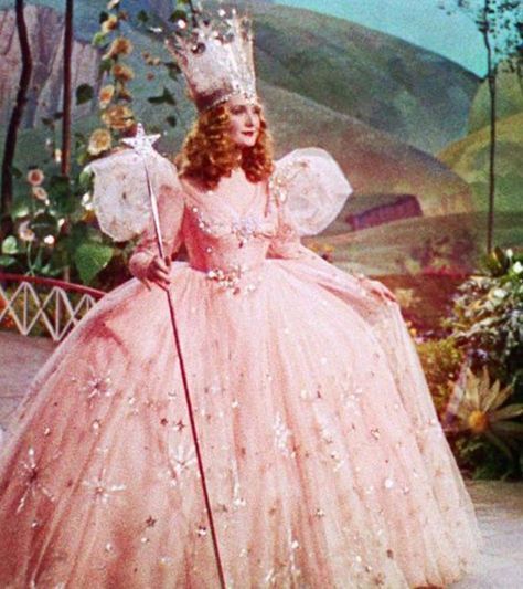 101 Iconic Movie Dresses: Billie Burke - CosmopolitanUK Glenda The Good Witch, Wizard Of Oz Movie, Billy Burke, Billie Burke, Wizard Of Oz 1939, Oz Movie, Glinda The Good, Glinda The Good Witch, Witch Dress