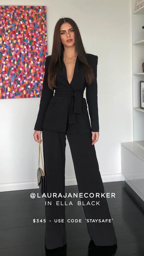 Womens Suit Outfits, Intelligent Woman, Grad Outfits, Mode Kylie Jenner, 2024 Style, Business Outfits Women, Outfit Chic, Business Chic, Woman Suit Fashion