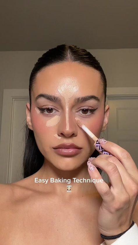 Danielle Estrada (@danielllestrada) | TikTok Baking Makeup, Makeup Tips For Beginners, Beauty Makeup Tips, Makeup For Beginners, Flawless Makeup, Makeup Base, Makeup Techniques, Makeup Essentials, Makeup For Brown Eyes