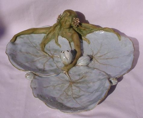 Ernst Wahliss Art Nouveau Turn Teplitz Amphora Lily Pad w Figural Lady Nymph|eBay Art Nouveau Pottery, Art Nouveau Ceramics, Amphora Pottery, Artistic Pottery, Water Nymph, Color Me Mine, Contemporary Pottery, Art Nouveau Flowers, Ceramic Techniques