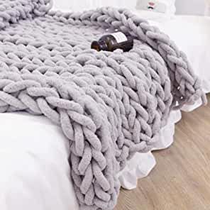 Amazon.co.uk : hand knit blanket diy Chunky Knitted Blanket, Super Chunky Knit, Couch Bedroom, Felt Yarn, Thrown Chair, Super Chunky Yarn, Bed Chair, Make Blanket, Chunky Knit Throw