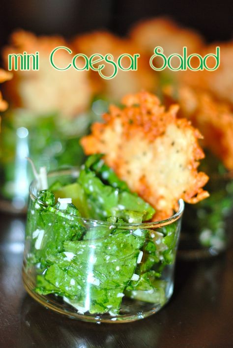 tasting party ideas Pub Recipes, Fathers Dat, Mini Salad, Salad Bites, Mini Dishes, Mini Appetizers, Mini Tacos, Tasting Party, Tiny Food