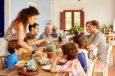 Cómo organizar una reunión familiar Sending You A Hug, Formal Language, Italian Vocabulary, Thanking Someone, Psychology Research, Fun Songs, Learning Italian, Positive Psychology, Language Learners