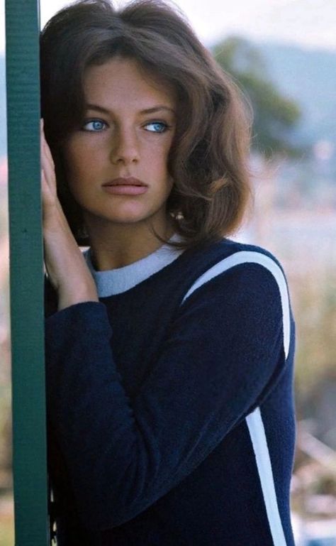 Victorian Doctor, Dashiell Hammett, Jacqueline Bisset, Vintage Gentleman, Veronica Lake, The Hollywood Bowl, Social Trends, British Actresses, Vintage Portraits