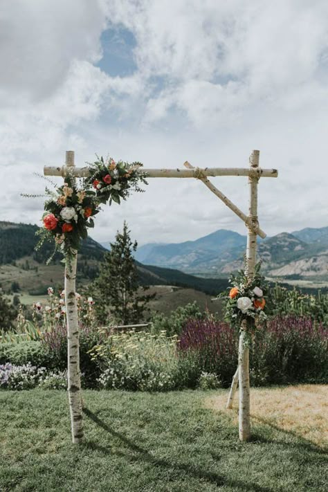 Winthrop Washington, Birch Tree Decor, Wedding Gate, Wedding Arches Outdoors, Birch Wedding, Diy Wedding Arch, Wedding Archway, Wedding Arch Rustic, Rustic Wedding Ceremony