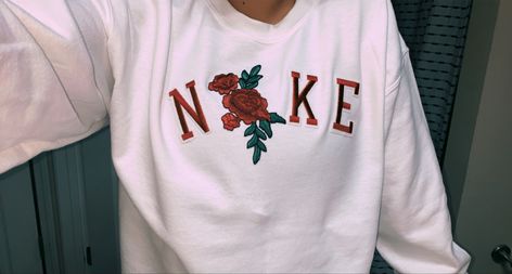 Easy DIY using hobby lobby letters! Homemade Nike Sweatshirt, Diy Nike Sweatshirt, Hobby Lobby Letters, Aesthetic Nike, Nike Sweatshirt, Nike Sweatshirts, Hobby Lobby, Lobby, Easy Diy