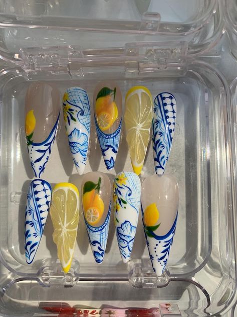 Siscutenails - Etsy Orange Seashell Nails, Blue Nails With Design Almond, Bold Blue Nails, Hand Painted Acrylic Nails, Lemon Nails Designs Summer, Lemon And Blue Nails, Blue Porcelain Nails, Intricate Nail Art, Stiletto Nails Blue