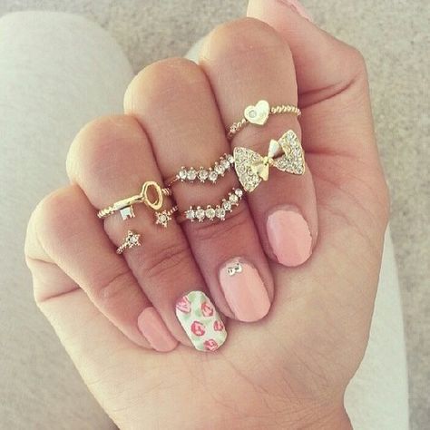 #knuckle #ring Bridget Bardot, Knuckle Rings, Midi Rings, Cute Rings, Rilakkuma, Fashion Ring, Hippie Style, Cute Jewelry, Wristlets