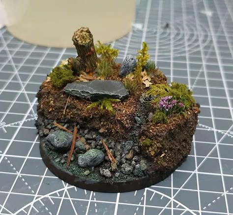 Miniature Bases Ideas, Warhammer Bases, Warhammer Diorama, Tau Warhammer, Dnd Mini, Stormcast Eternals, Warhammer Terrain, Painting Miniatures, Miniature Bases