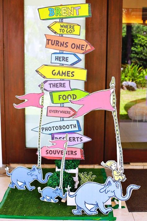 Dr. seuss 1st birthday party ideas The Places Youll Go, Doctor Suess Birthday, Dr Seuss Birthday Party, Jan Brett, Flannel Friday, Dr Seuss Baby Shower, Dr. Seuss, Flannel Boards, Boys First Birthday Party Ideas