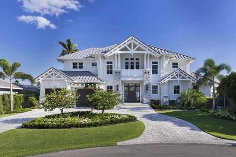 Coastal House Exteriors, Coastal Mansion Exterior, Rich Beach House, Luxury Beach House Exterior, White Beach House Exterior, Beach House Aesthetic Exterior, Coastal Beach House Exterior, Beach House Mansion, Modern Coastal House