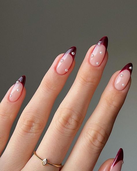 Red And Pearl Nails, Red Nails Inspo Almond, Red Minimalist Nails, Red Wine Nails Design, November Nails Almond, Hailey Nails, Jel Nails, Cherry Wine Nails, Business Nails