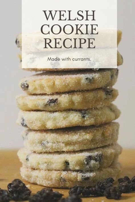 Welsh Cookies, Unique Cookie Recipe, Bourbon Cookies Recipe, Welsh Cakes Recipe, Welsh Cakes, Vegetable Shortening, Griddle Cakes, Welsh Recipes, Cookie Recipes Unique