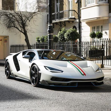 Centenario Europe Car, Lamborghini Centenario, Aventador Svj, Citation Entrepreneur, Motorcycle Pictures, Lamborghini Cars, Mercedes Car, Cool Sports Cars, Classy Cars