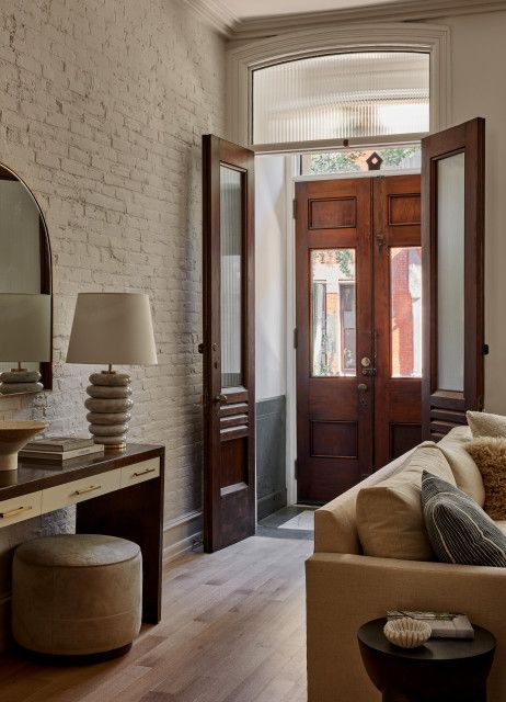 4 Designer Tips for a Fashionable Entry Townhome Remodel, Brownstone Interiors, Leather Wingback Chair, Historic Philadelphia, Design Camp, Cole And Son Wallpaper, Masonry Wall, Interior Design Work, Gold Walls