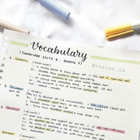 Neat Vocabulary Notes, Journal Vocabulary Ideas, Vocab List Notes, Vocab Journal Ideas, Language Vocabulary Notes, Notes For Vocabulary, Vocabulary Asthetic Notes, Vocabulary Notes Ideas Aesthetic, Learning New Language Aesthetic Notes