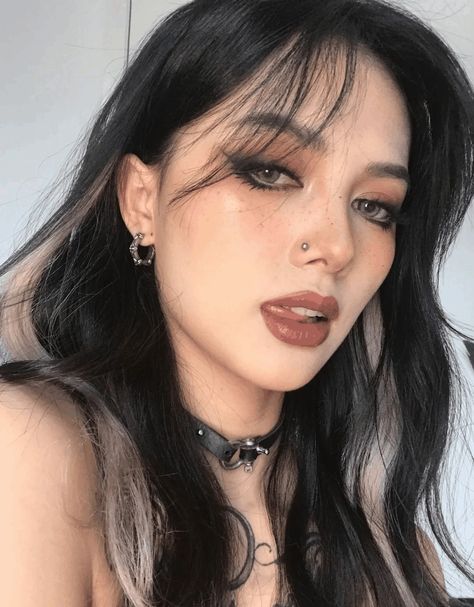 Dark Makeup Looks, Asian Makeup Looks, Punk Makeup, Ethereal Makeup, Celebrity Hair, Emo Makeup, Eye Makeup Designs, Edgy Makeup, Asian Eye Makeup