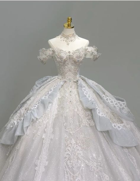 White Quinceanera Dresses, Debut Gowns, Quinceañera Dresses, Magical Princess, Plain Wedding Dress, Big Wedding Dresses, Pretty Quinceanera Dresses, Fairy Tale Wedding Dress, Pretty Wedding Dresses