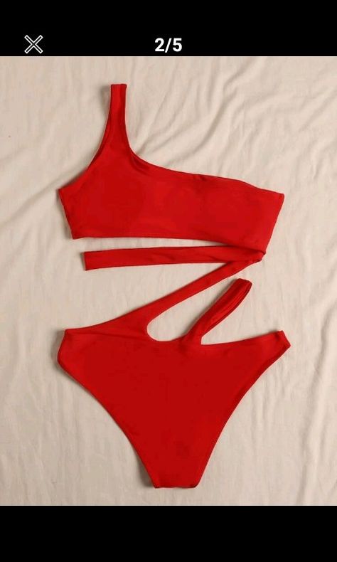 Swimsuit Inspo, Swimwear Pattern, Pole Wear, Swimsuits Outfits, Cut Out Swimsuits, Cute Bathing Suits, Cute Swimsuits, Shoulder Cut, Teenage Fashion Outfits