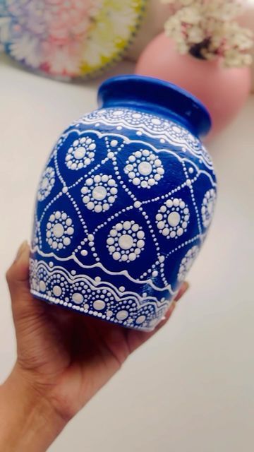 Terracotta Pot Painting, Terracotta Pottery, Pot Painting, Terracotta Pot, Painting Blue, Blue Pottery, Terracotta Pots, Dots Art, Mandala Art